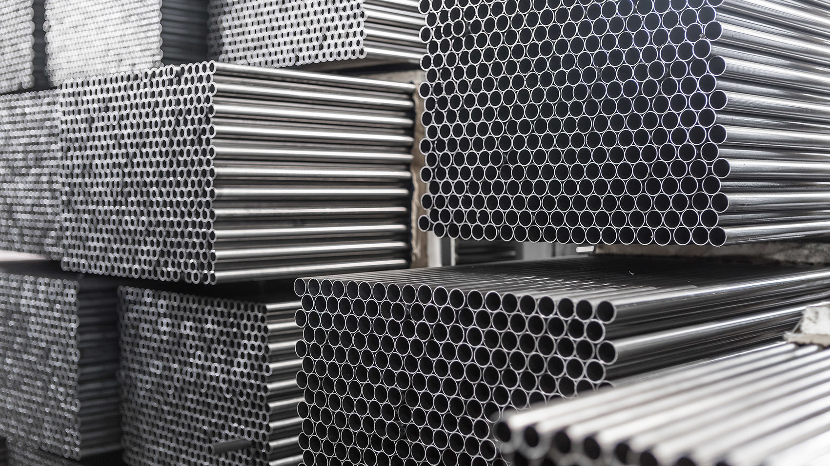welded-tubes-uai-1701x956